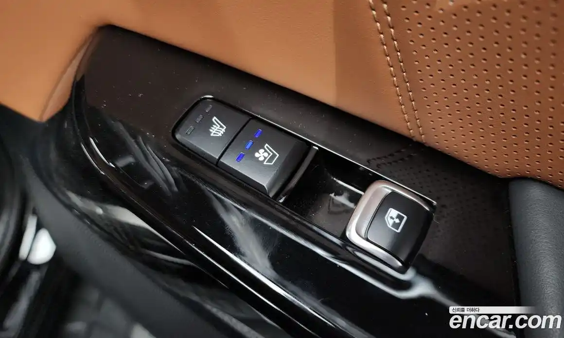 Kia Mohave 2023 3.0 Автомат в Москве № 20987, фото 19