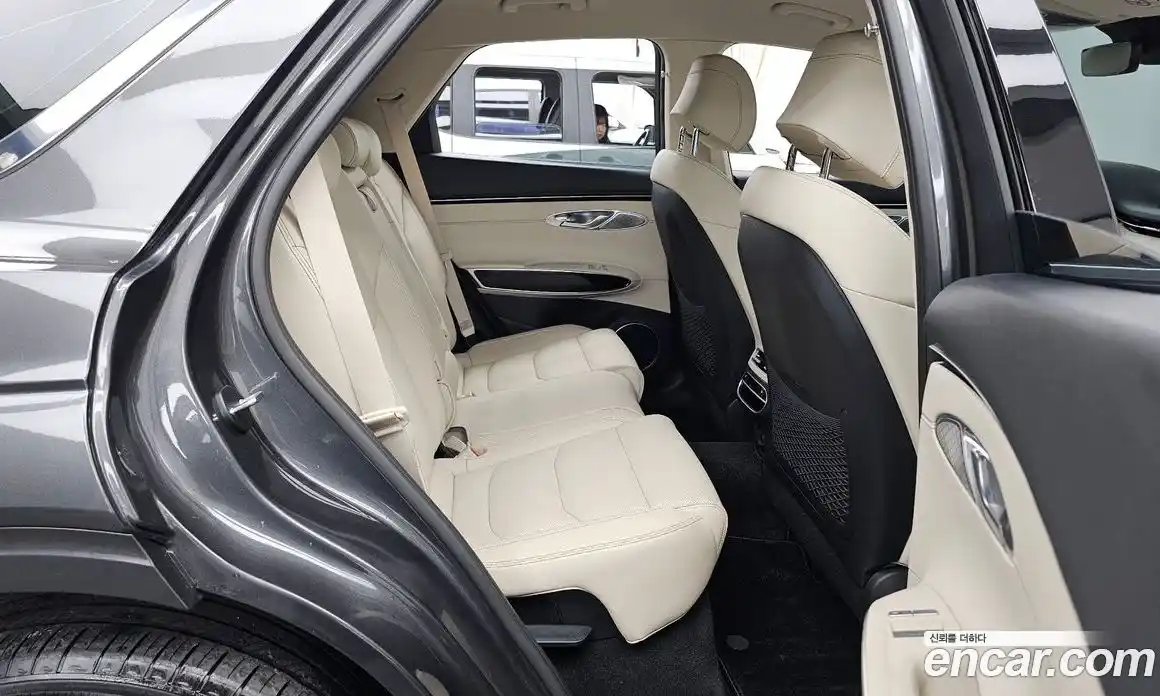 Genesis GV70 2022 2.5 Автомат в Москве № 20994, фото 16