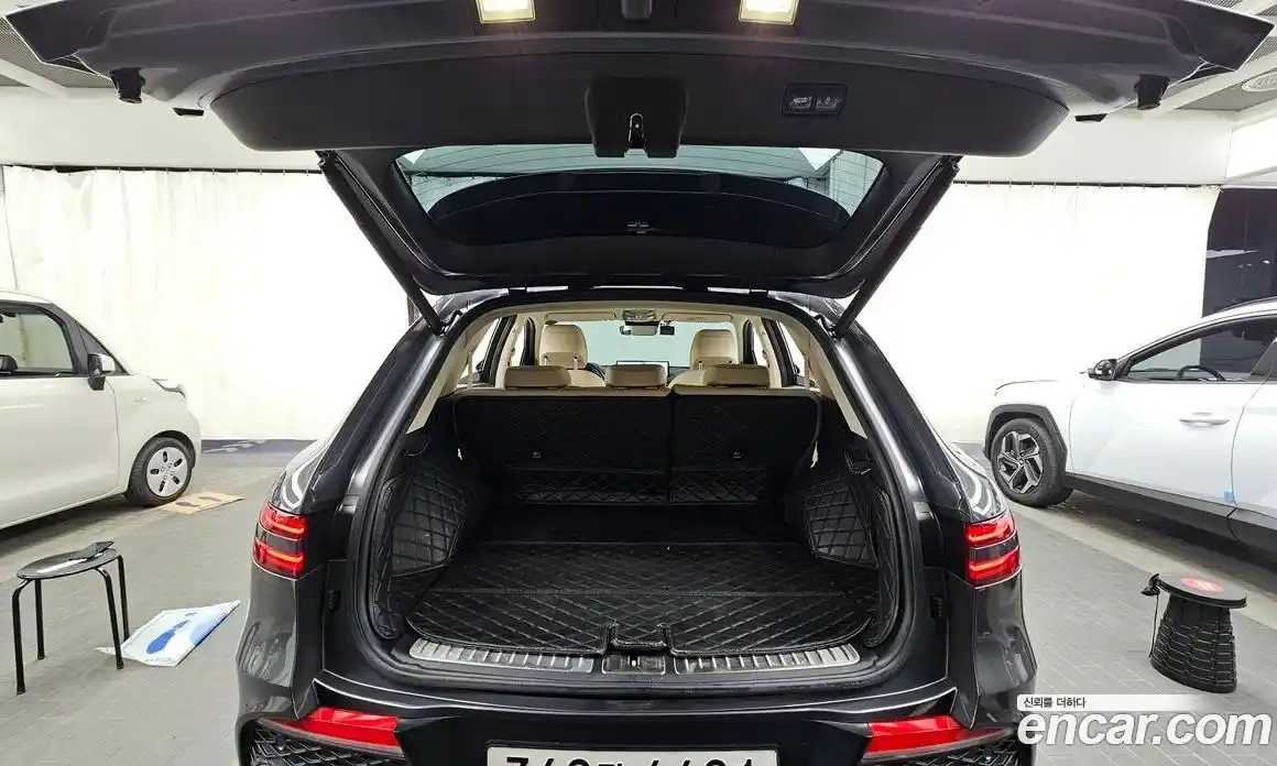 Genesis GV70 2022 2.5 Автомат в Москве № 20994, фото 18