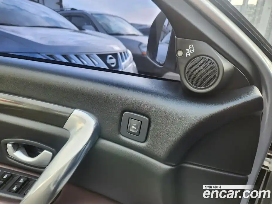 Renault SM7 2014 2.5 Автомат в Москве № 209995, фото 12