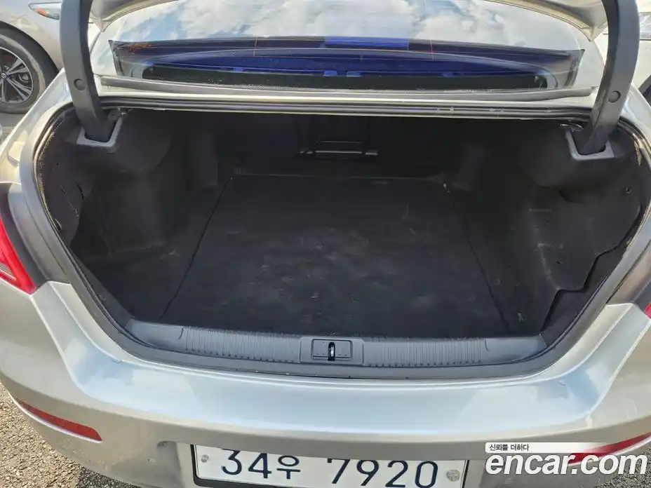 Renault SM7 2014 2.5 Автомат в Москве № 209995, фото 13