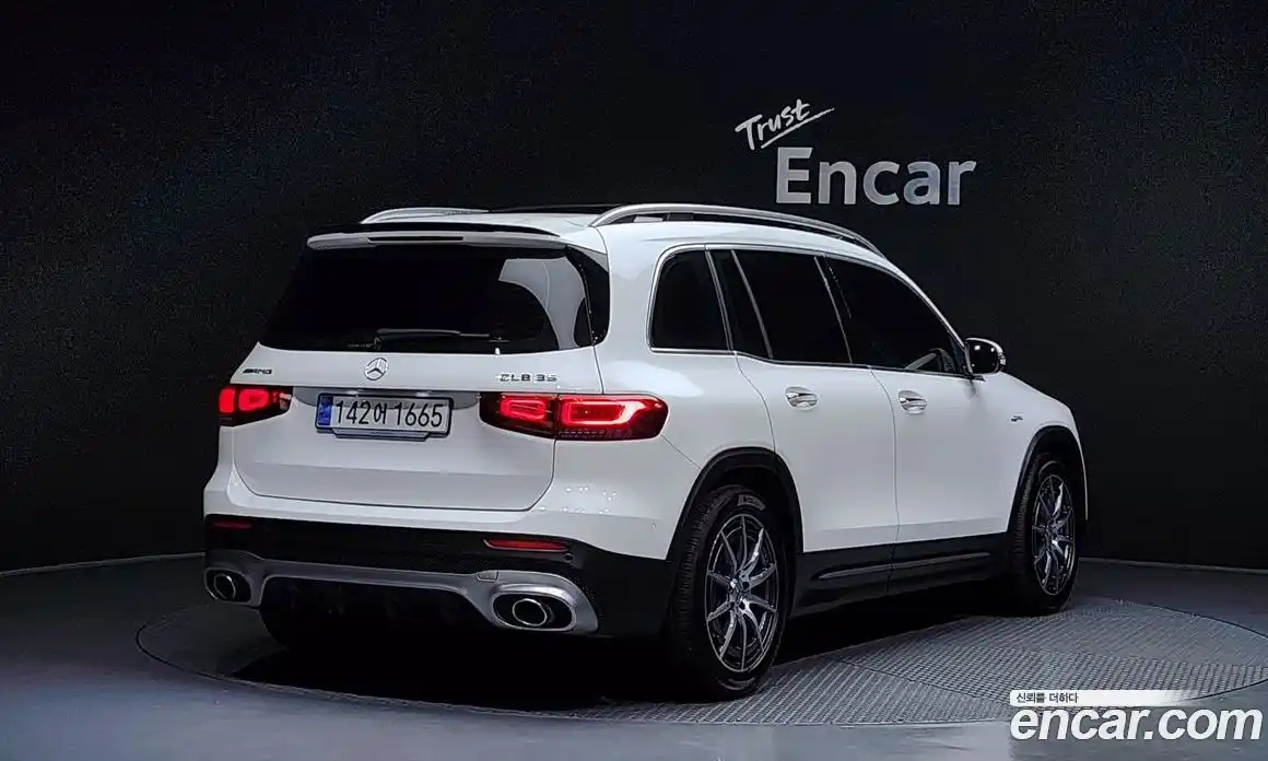 Mercedes-Benz GLB-Class 2023 2.0 Автомат в Москве № 211897, фото 12