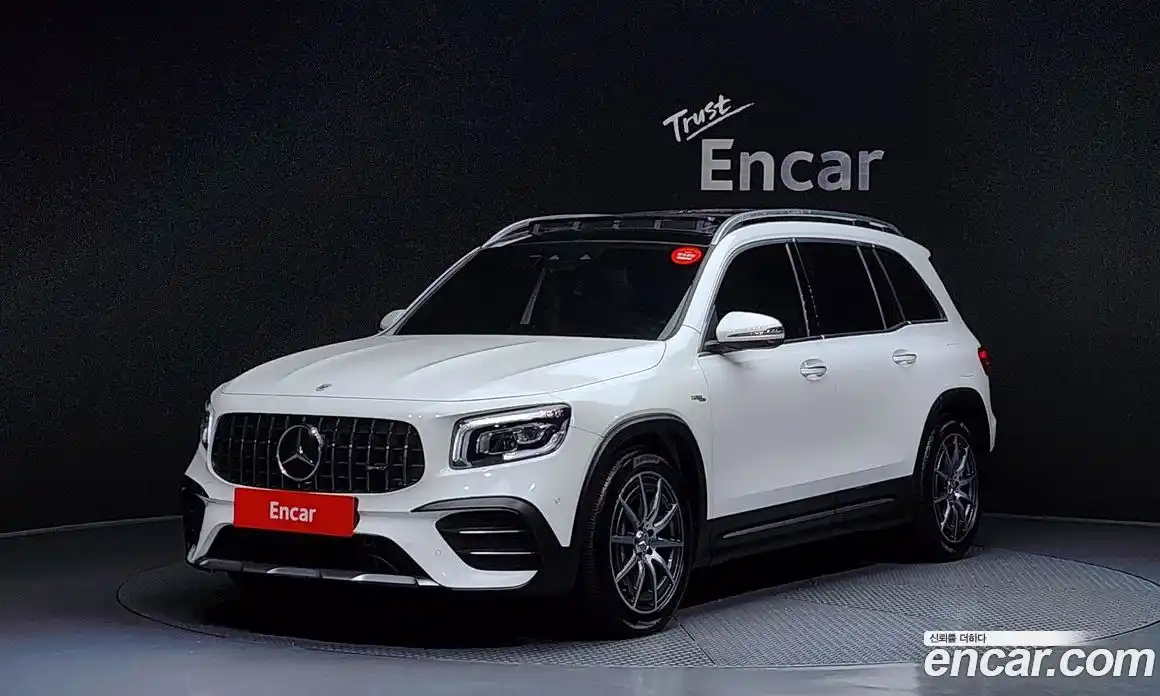 Mercedes-Benz GLB-Class 2023 2.0 Автомат в Москве № 211897, фото 3