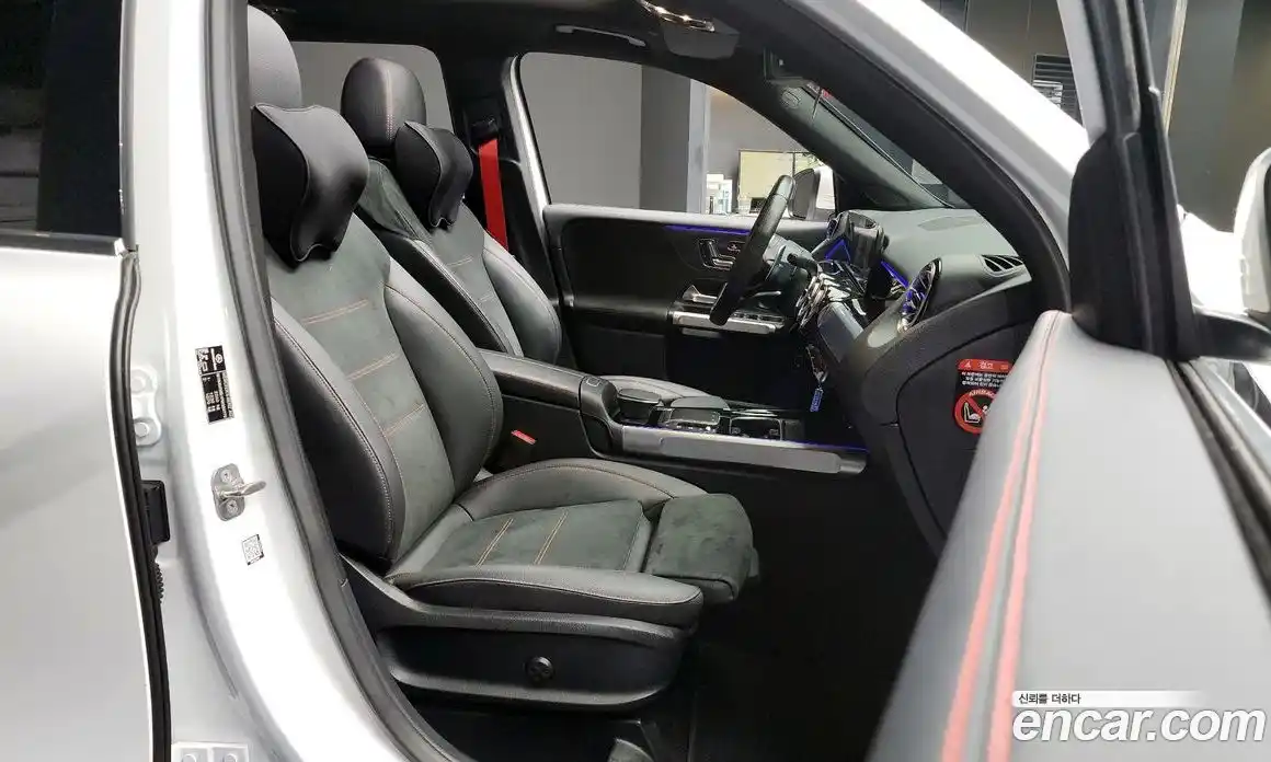 Mercedes-Benz GLB-Class 2023 2.0 Автомат в Москве № 211897, фото 6