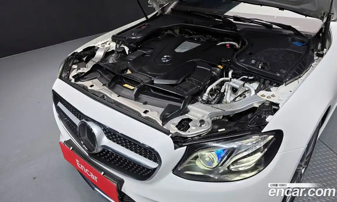 Mercedes-Benz E-Class 2019 3.0 Автомат в Москве № 212139, фото 13