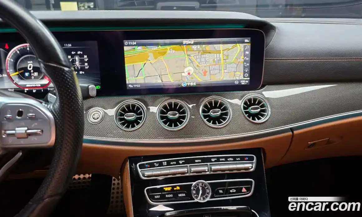 Mercedes-Benz E-Class 2019 3.0 Автомат в Москве № 212139, фото 18