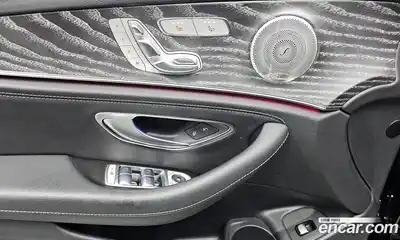 Mercedes-Benz E-Class 2022 2.0 Автомат в Москве № 212178, миниатюра 2