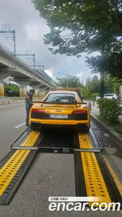 Audi R8 2017 5.2 Автомат в Москве № 212266, миниатюра 4