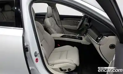 Volvo S90 2024 2.0 Автомат в Москве № 212754, миниатюра 11