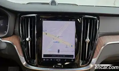 Volvo S60 2023 2.0 Автомат в Москве № 212883, миниатюра 5