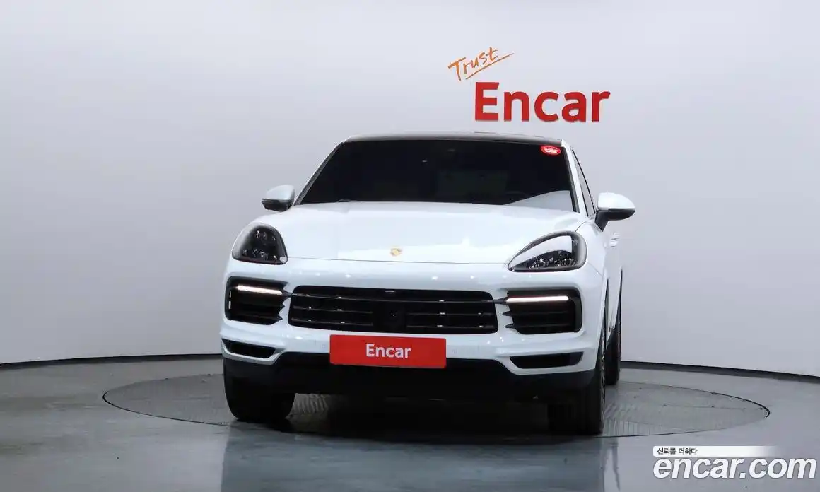 Porsche Cayenne 2021 3.0 Автомат в Москве № 213204, фото 12