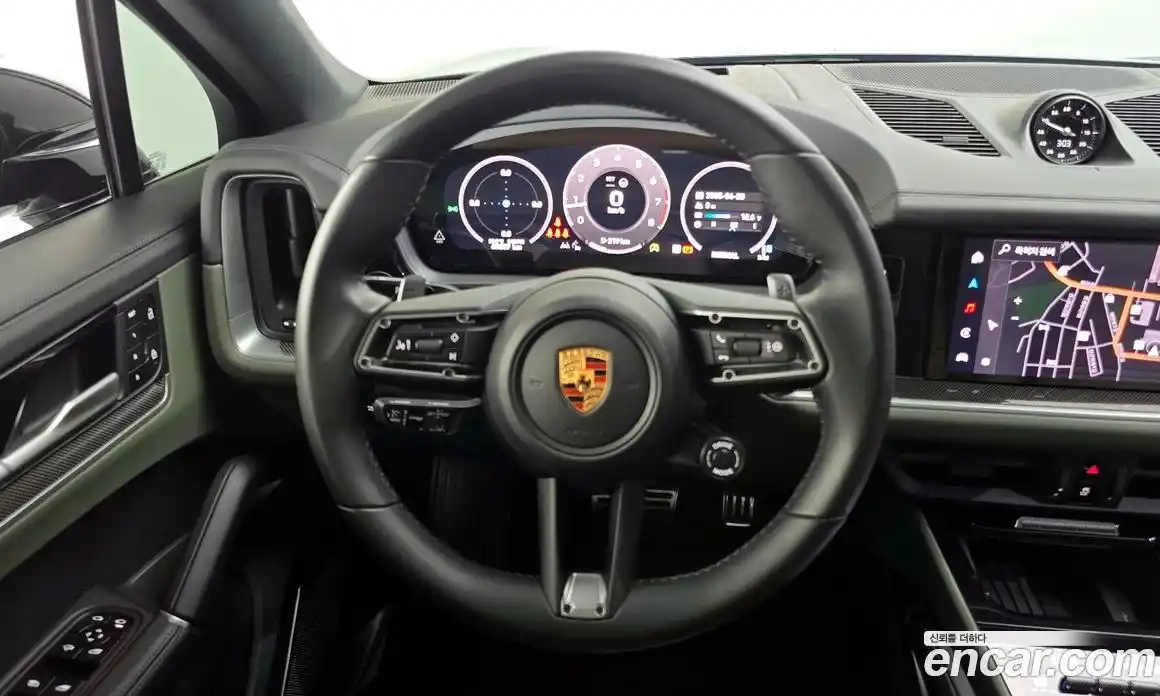 Porsche Cayenne 2024 3.0 Автомат в Москве № 213228, фото 10