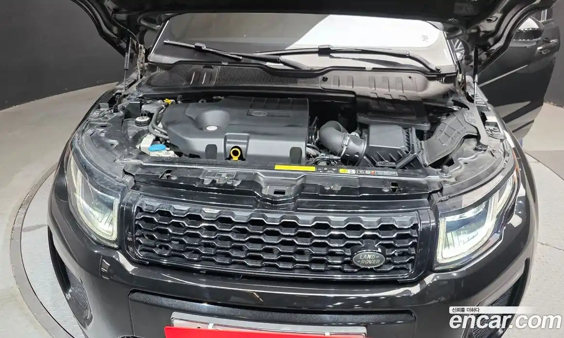 Land Rover Range-Rover Evoque 2017 2.0 Автомат в Москве № 213528, фото 4