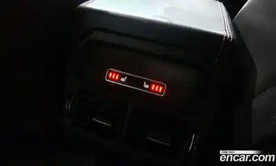 Land Rover Range-Rover Evoque 2017 2.0 Автомат в Москве № 213528, миниатюра 6