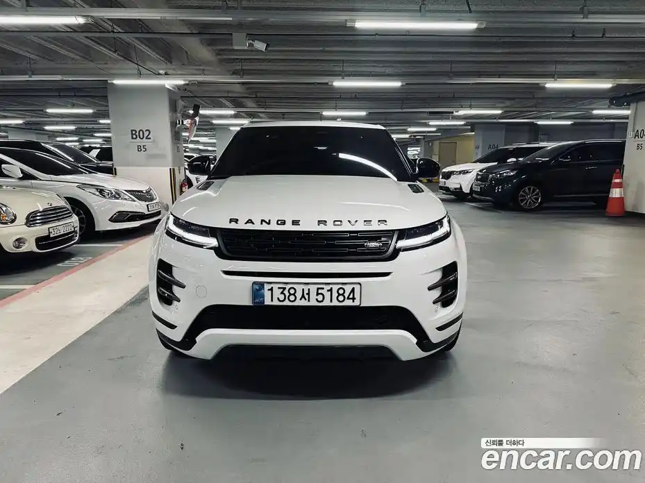 Land Rover Range-Rover Evoque 2024 2.0 Автомат в Москве № 213900, фото 3