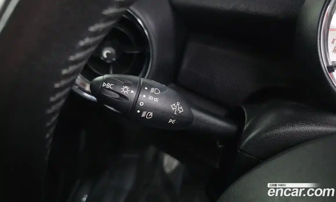 Mini Cooper 2012 1.6 Автомат в Москве № 214322, фото 3