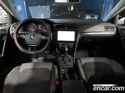 Volkswagen Golf 2014 1.4 Автомат в Москве № 215160, миниатюра 7