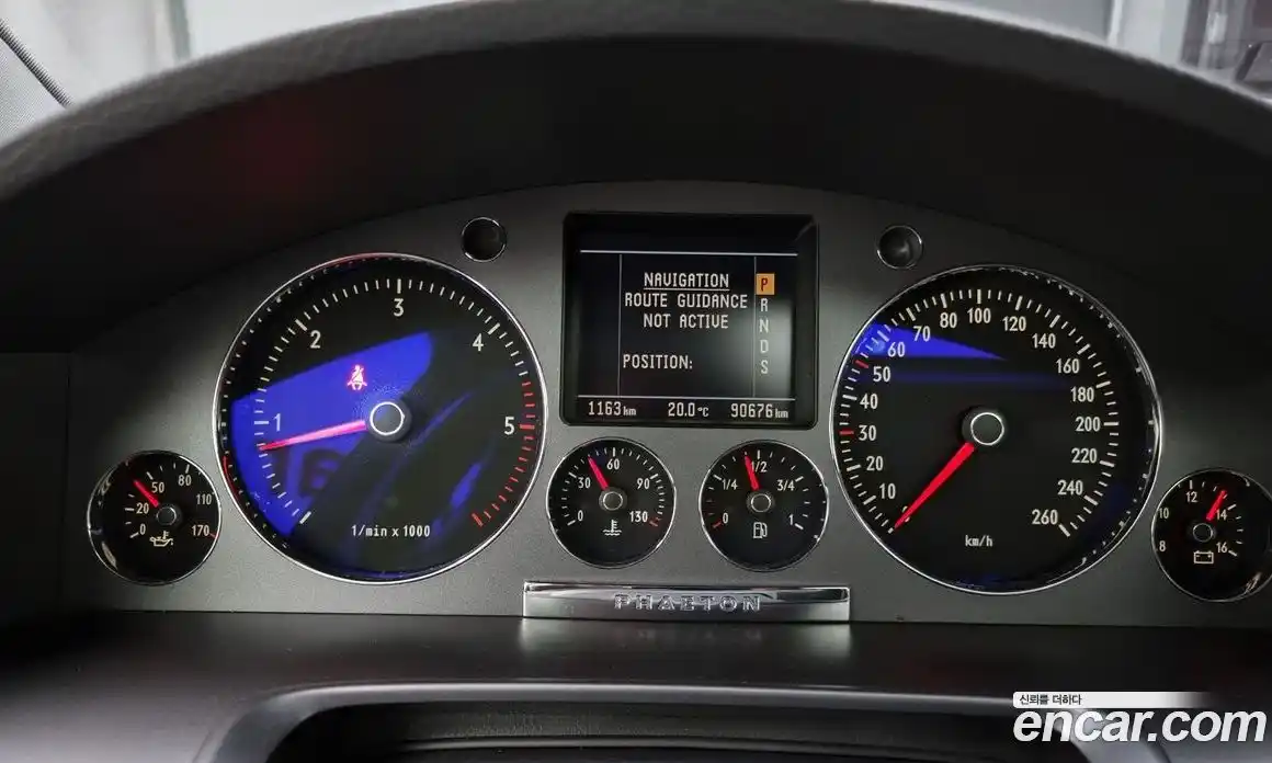 Volkswagen Phaeton 2008 3.0 Автомат в Москве № 215212, фото 4