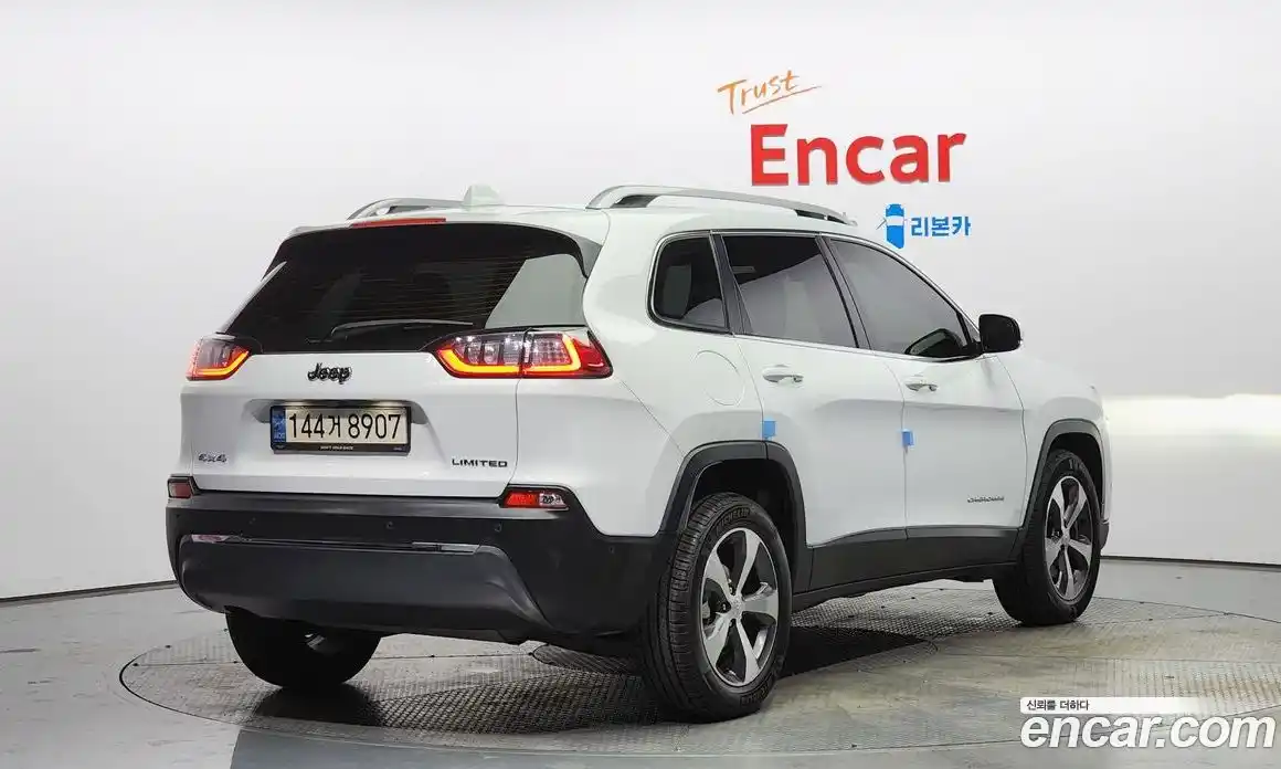 Jeep Cherokee 2021 2.4 Автомат в Москве № 215466, фото 10