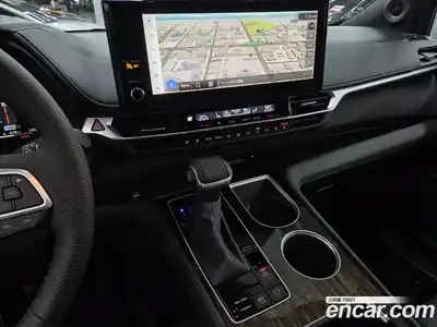 Toyota Sienna 2025 2.5 Вариатор в Москве № 215576, миниатюра 7