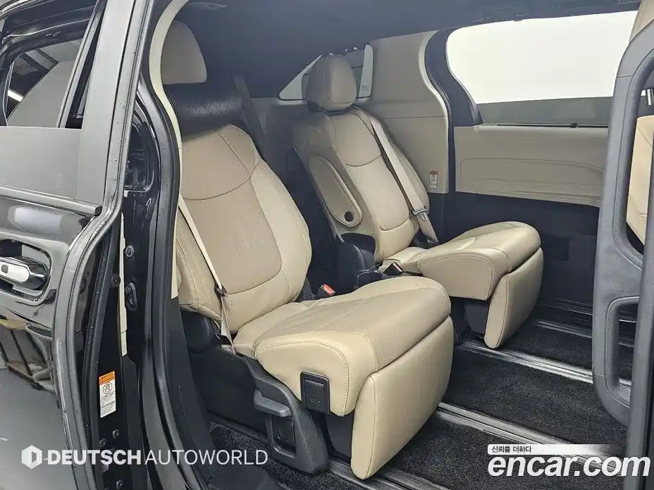 Toyota Sienna 2024 2.5 Автомат в Москве № 215645, фото 12