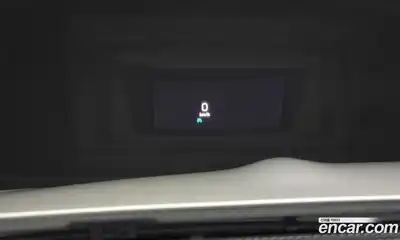 Mercedes-Benz E-Class 2019 1.9 Автомат в Москве № 223153, миниатюра 3