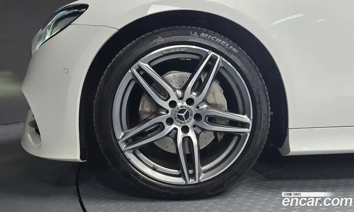 Mercedes-Benz E-Class 2019 1.9 Автомат в Москве № 223153, фото 5