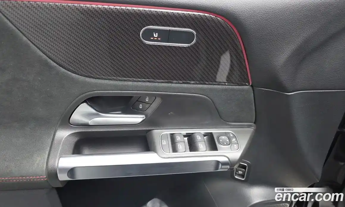 Mercedes-Benz GLB-Class 2022 2.0 Автомат в Москве № 223283, фото 18