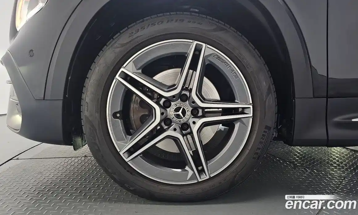 Mercedes-Benz GLB-Class 2022 2.0 Автомат в Москве № 223283, фото 5