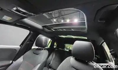 Mercedes-Benz GLA-Class 2023 2.0 Автомат в Москве № 224632, миниатюра 11