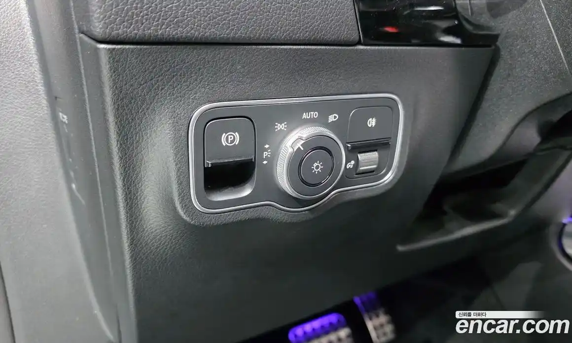 Mercedes-Benz GLA-Class 2023 2.0 Автомат в Москве № 224632, фото 14