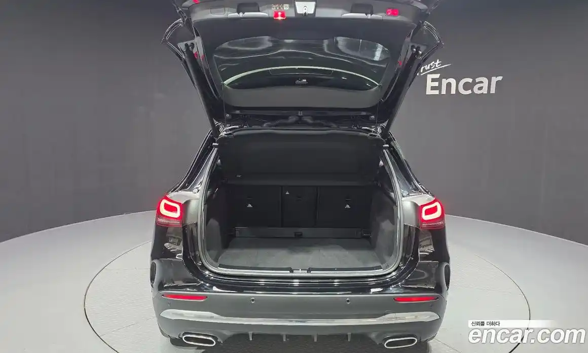 Mercedes-Benz GLA-Class 2023 2.0 Автомат в Москве № 224632, фото 20