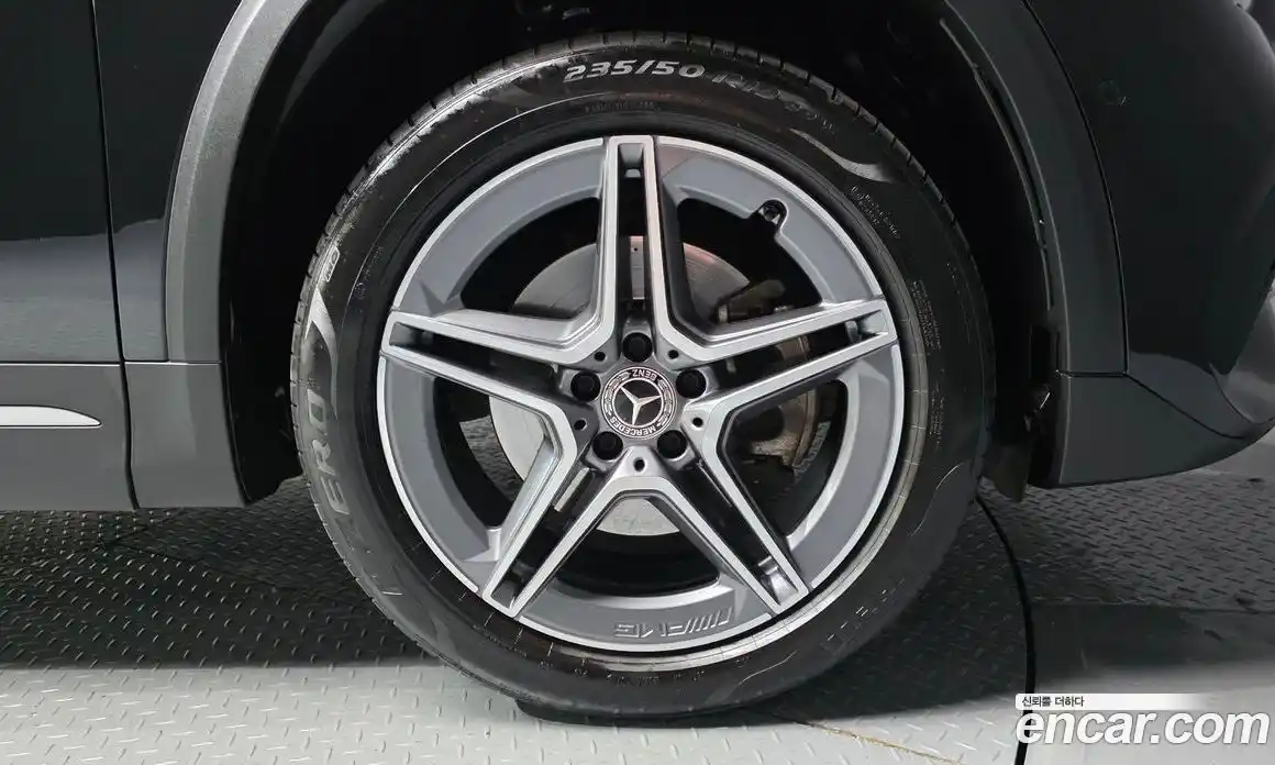 Mercedes-Benz GLA-Class 2023 2.0 Автомат в Москве № 224632, фото 5