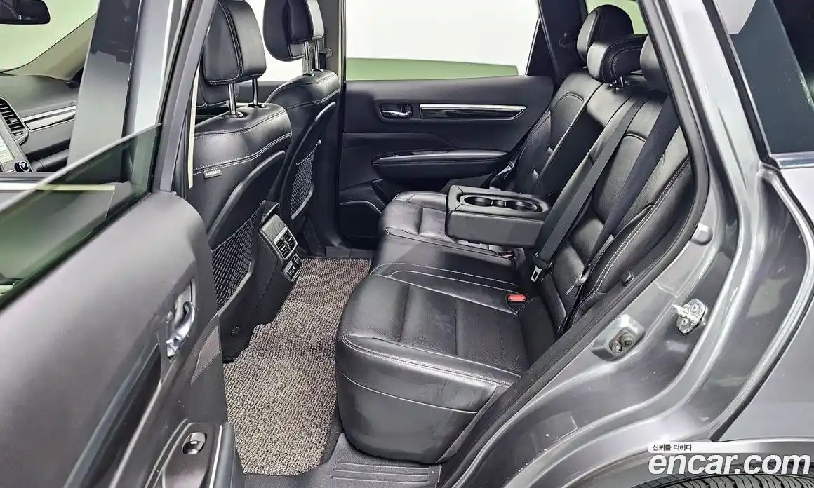 Renault QM6 2017 2.0 Автомат в Москве № 226059, фото 13