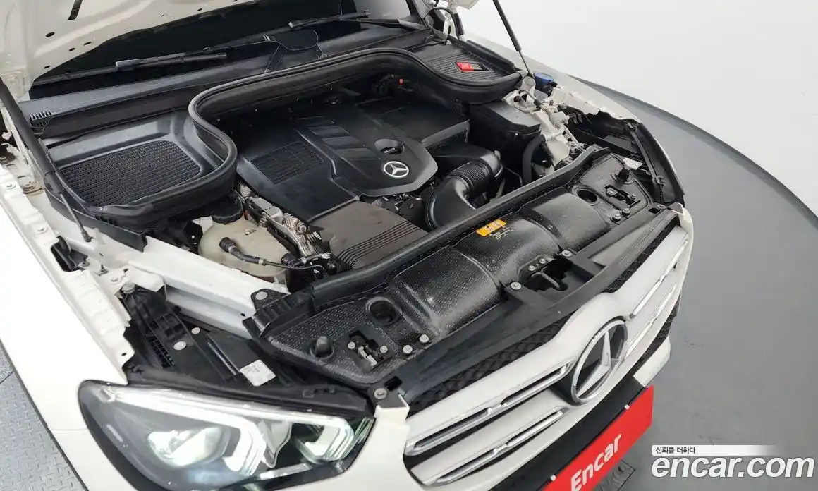 Mercedes-Benz GLE-Class 2019 1.9 Автомат в Москве № 229604, фото 18