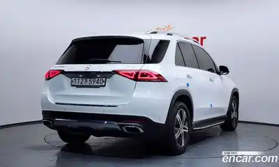 Mercedes-Benz GLE-Class 2019 1.9 Автомат в Москве № 229604, миниатюра 3