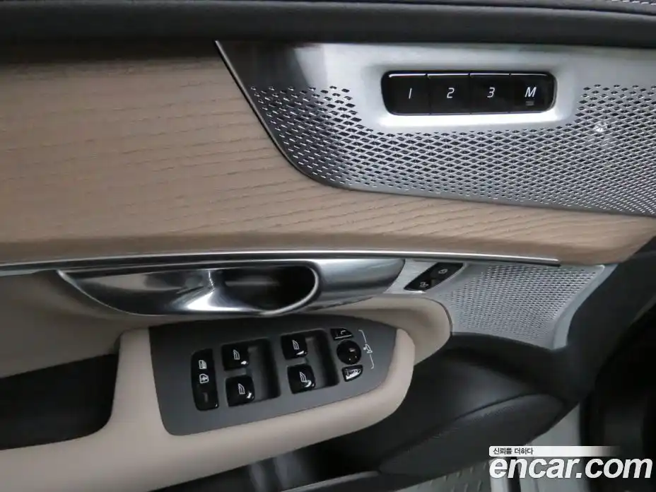 Volvo XC90 2026 2.0 Автомат в Москве № 230724, фото 12