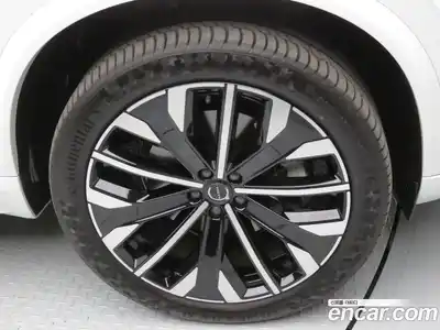 Volvo XC90 2026 2.0 Автомат в Москве № 230724, миниатюра 6