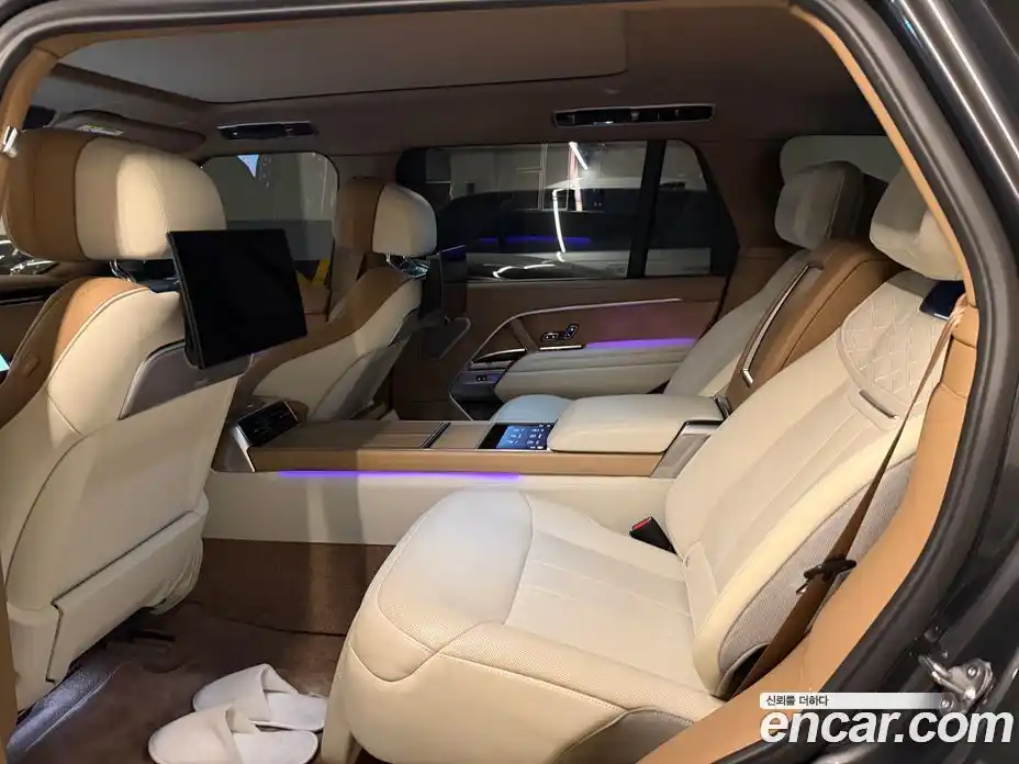 Land Rover Range-Rover 2023 4.4 Автомат в Москве № 231299, фото 19