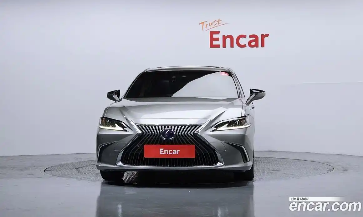 Lexus ES 2019 2.5 Автомат в Москве № 232017, фото 15