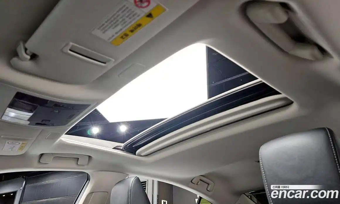 Lexus ES 2019 2.5 Автомат в Москве № 232017, фото 3