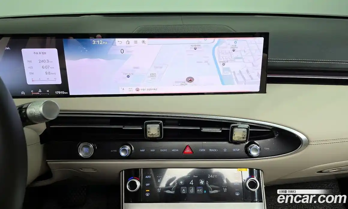 Genesis GV70 2025 2.5 Автомат в Москве № 23289, фото 12