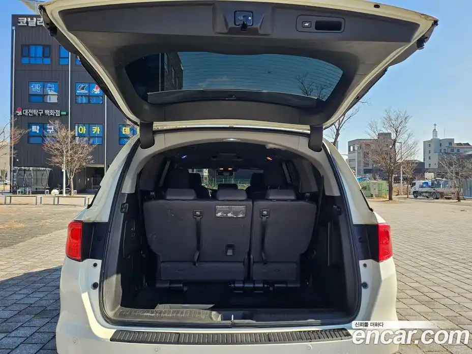 Honda Odyssey 2019 3.5 Автомат в Москве № 232980, фото 9