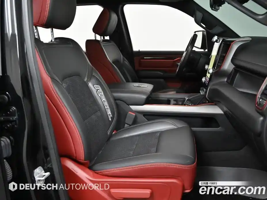 Dodge Ram Pick Up 2019 5.7 Автомат в Москве № 234252, фото 10