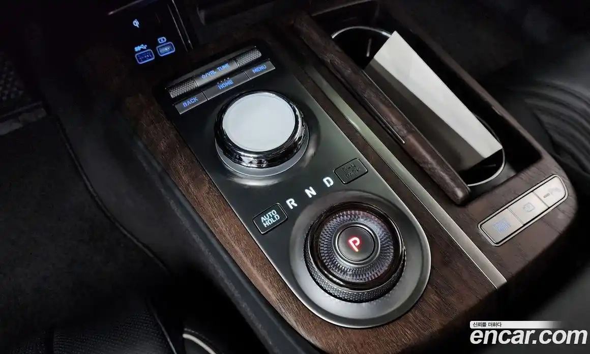 Genesis G80 2024 2.5 Автомат в Москве № 23551, фото 13