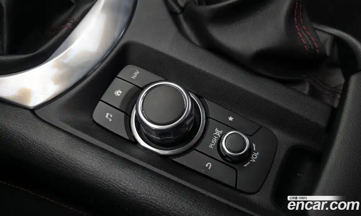 Mazda MX-5 Miata 2019 2.0 Механическая в Москве № 236091, фото 15