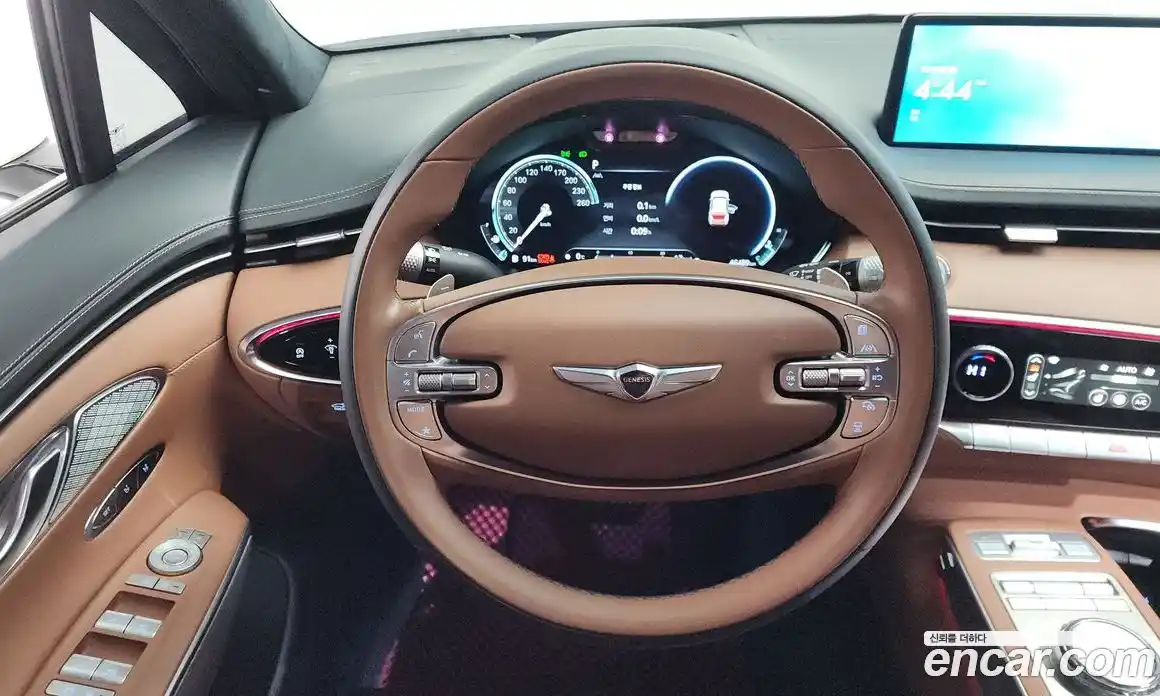 Genesis GV70 2023 2.5 Автомат в Москве № 24276, фото 5