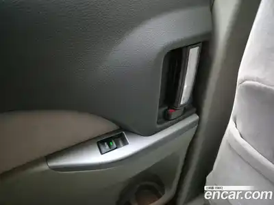 Toyota Estima 2006 2.4 Автомат в Москве № 246010, миниатюра 12