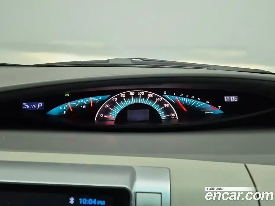 Toyota Estima 2006 2.4 Автомат в Москве № 246010, фото 17