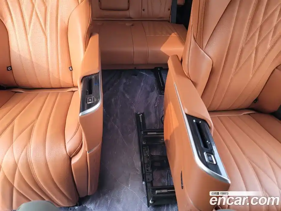 Kia Canival 2025 1.6 Автомат в Москве № 247826, фото 13